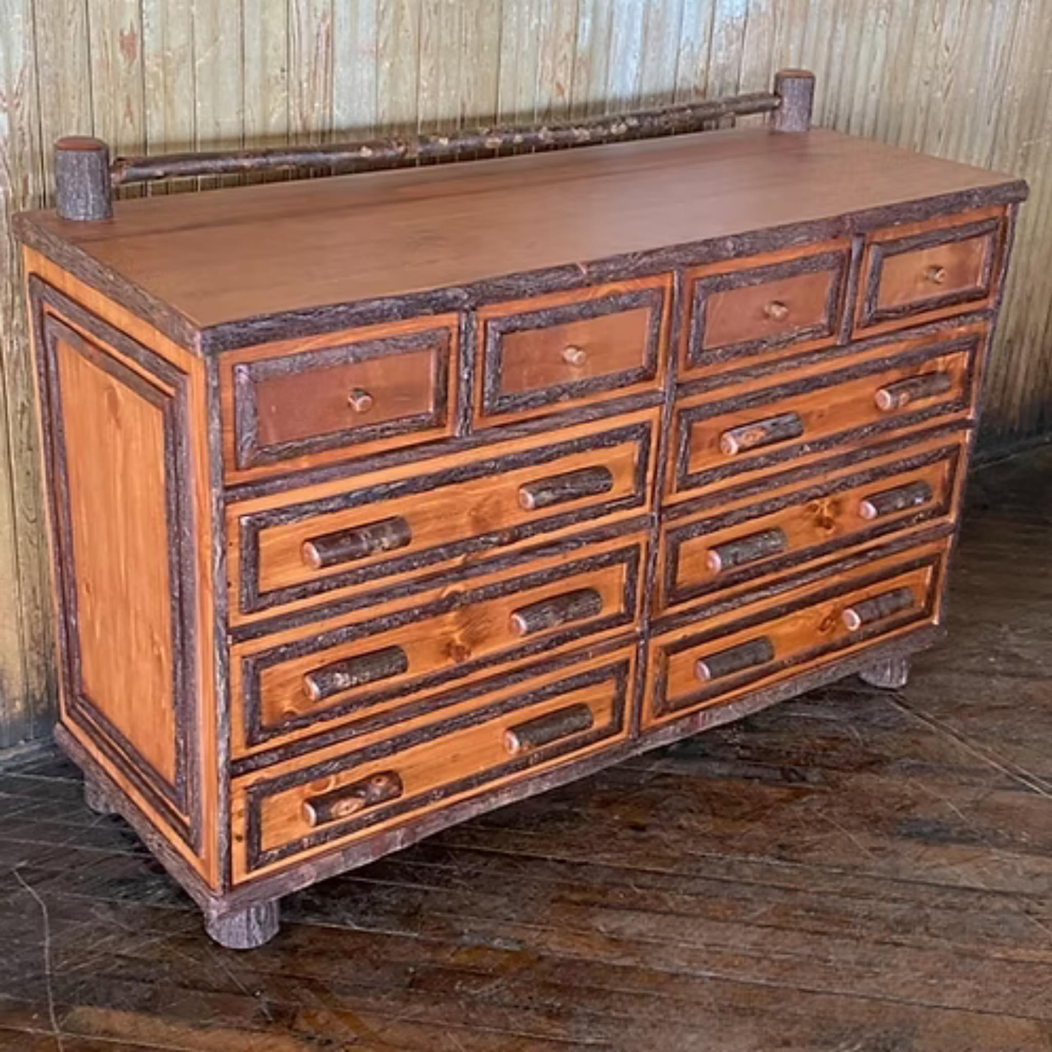 Old Faithful Mule Chest